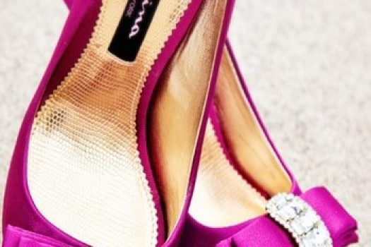 Pantofi cu toc inalt ߩ rosii, roz, negri, modele 2025