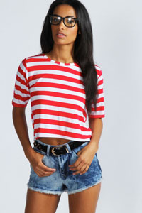 Tricou alb cu rosu in dungi