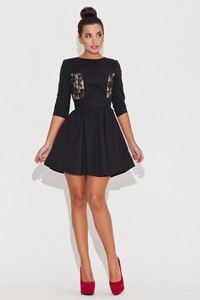 Rochie cu insertie de dantela