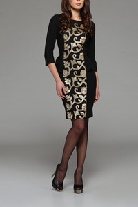 Rochie eleganta cu ornament floral si volan