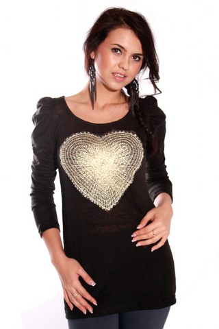 Pulover lung cu inimioara