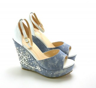 Platforme Tasos Albe