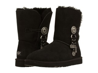 UGG Azalea