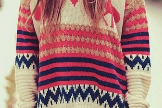 Pulovere lungi pentru colanti la moda in 2025