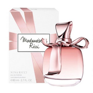 Apa de parfum Mademoiselle Ricci