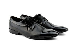 Pantofi clasici negri piele
