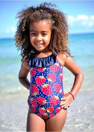 Costum de baie Capsunica