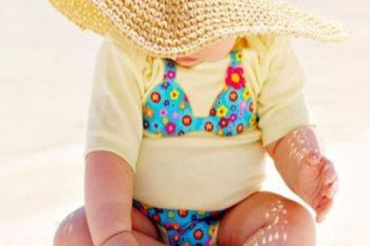 Costume de baie pentru copii ߩ modele ieftine pentru fetite in tendintele verii 2025