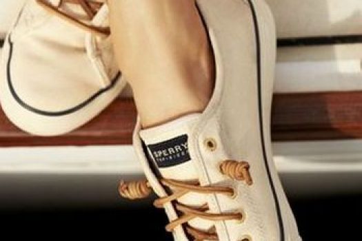 Tenisi de dama ieftini, modele sub 80 lei pentru vara 2025