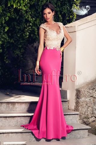 Rochie stil sirena ciclam cu broderie aurie