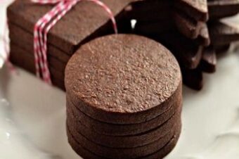 Delicii culinare ߩ biscuiti cu ciocolata preparati in casa