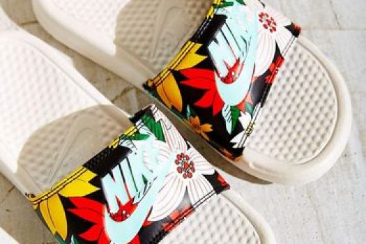 Papuci originali Adidas si Nike pentru barbati ߩ slapi plaja ieftini 2025