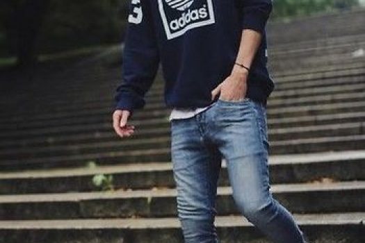 Hanorace Adidas pentru barbati ߩ modele 2025 potrivite pentru serile racoroase de toamna