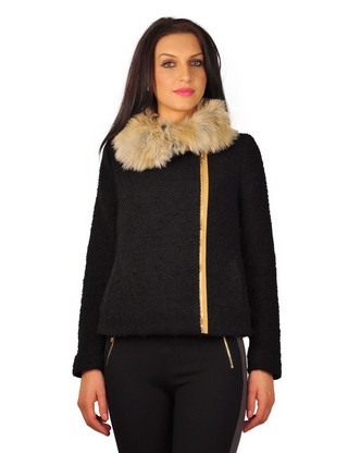 Jacheta neagra Back in Business