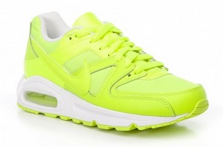 Nike Air Max Command verde