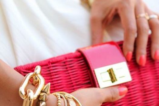 Bratari de dama Fossil ߩ modele cu preturi accesibile