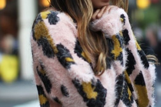 Pulovere de dama pufoase pentru sezonul rece