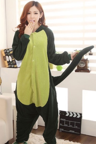 PIJAMA TIP SALOPETA DINOZAUR