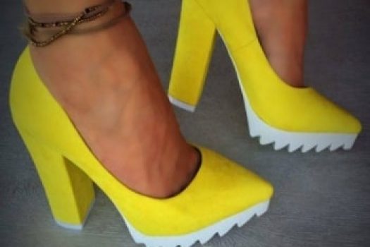 Pantofi stiletto cu toc gros pentru primavara-vara 2025