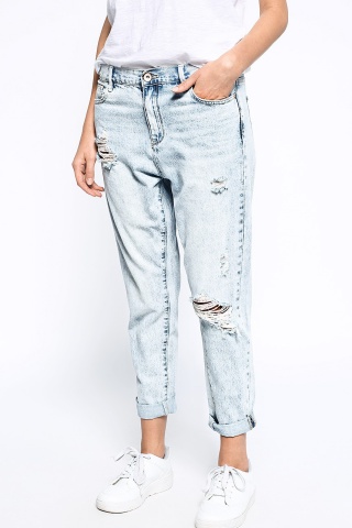 REVIEW - JEANSI LIGHT BO DESTROY