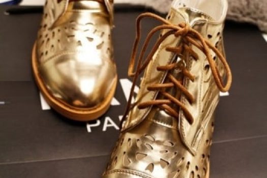 Pantofi Oxford din piele naturala pentru femei ߩ modele primavara-vara 2025