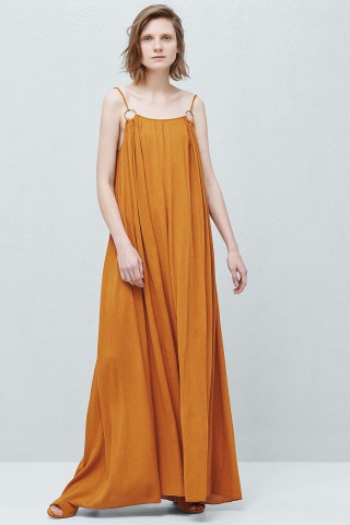 MANGO - ROCHIE ARANDI