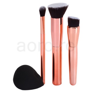 Makeup Revolution Ultra Sculpt & Blend set perii machiaj