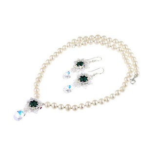 Set perle albe si cristale Swarovski