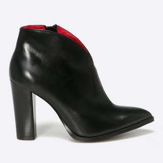 CARINII - BOTINE