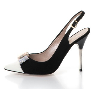 Pantofi slingback monocromi de piele intoarsa