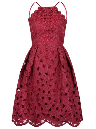 Rochie visinie Chi Chi London Hattie cu perforatii