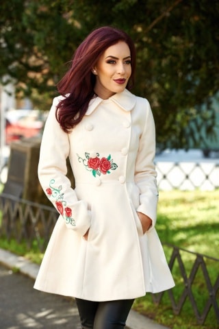 Palton StarShinerS Brodat Rose Delicacy Nude