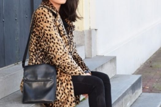 Ghete si botine de dama ieftine din colectia toamna-iarna 2025 a magazinului Answear