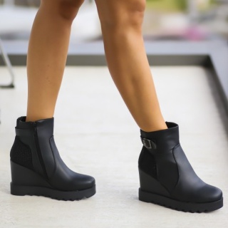Platforme Boro Negre
