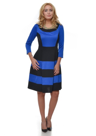 Rochie cu pliuri mari