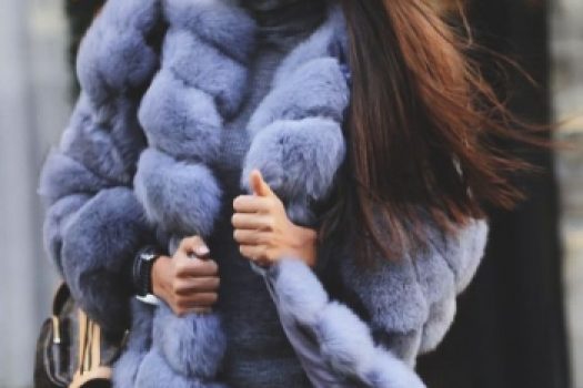 Jachetele de dama cu blana sunt din nou in tendinte in 2025 ߩ vezi ce purtam iarna aceasta!