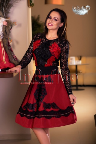 Compleu dama elegant grena cu aplicatii negre