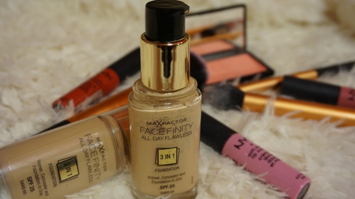 Fond de ten Max Factor 3 in 1 Facefinity All Day Flawless review