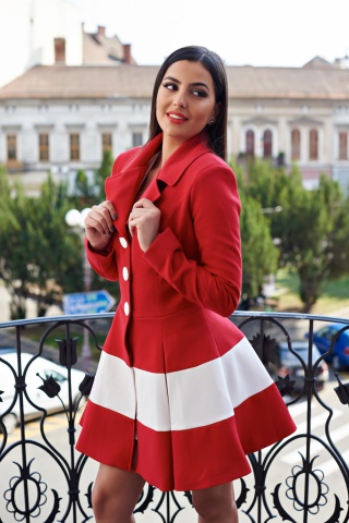 Trench Artista Marvellous Red