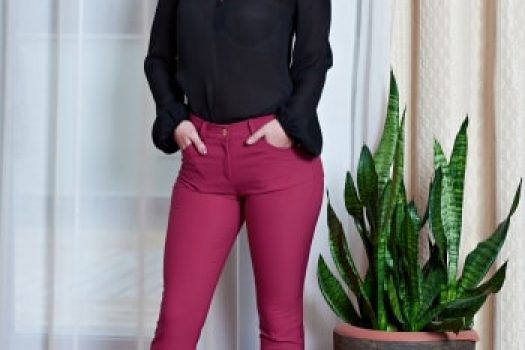 Pantaloni de dama office pentru primavara 2025 ߩ cum ne imbracam la birou in noul sezon?