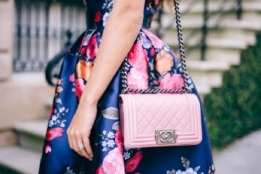 Rochii ieftine cu imprimeuri florale pentru primavara 2025 ߩ fii in tendinte cu tinute vesele si colorate!