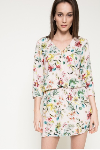 KISS MY DRESS - ROCHIE 3