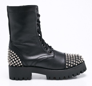 STEVE MADDEN - BOTINE BARNEY