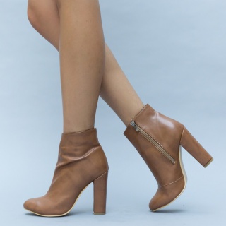 Botine Mars Maro