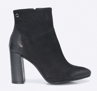 CARINII - BOTINE