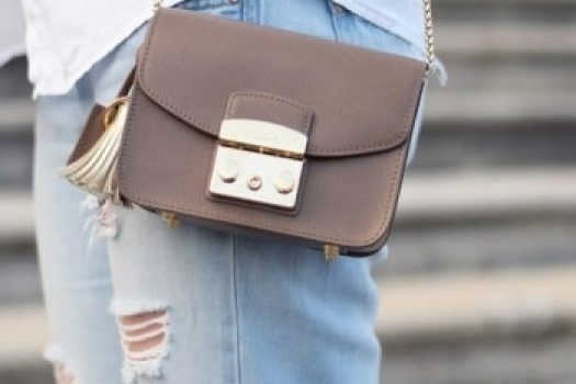 Genti de dama Furla la reducere ߩ pregateste-te pentru primavara!