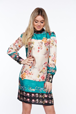 Rochie PrettyGirl crem eleganta cu croi larg din material satinat captusita pe interior