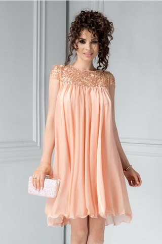 Rochie Artista Dilara roz pudrat cu broderie