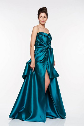 Rochie LaDonna verde de ocazie asimetrica din material satinat cu umeri goi