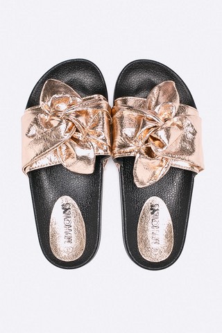 HAILY'S - PAPUCI BOWY